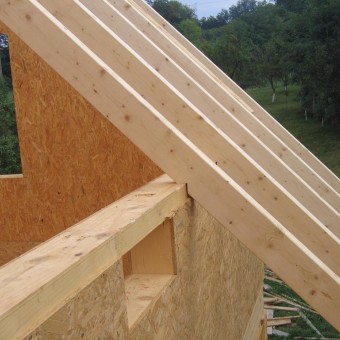 Construcții cu structură din lemn